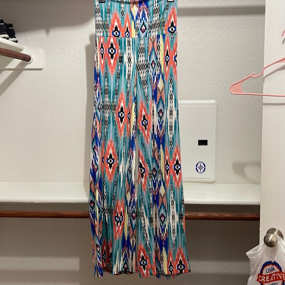 Gaucho pants. Boutique brand 2 B together size small